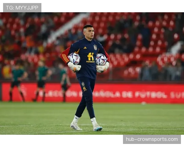 马略卡莱奥·罗曼神勇：多次关键扑救奠定反击战术基础